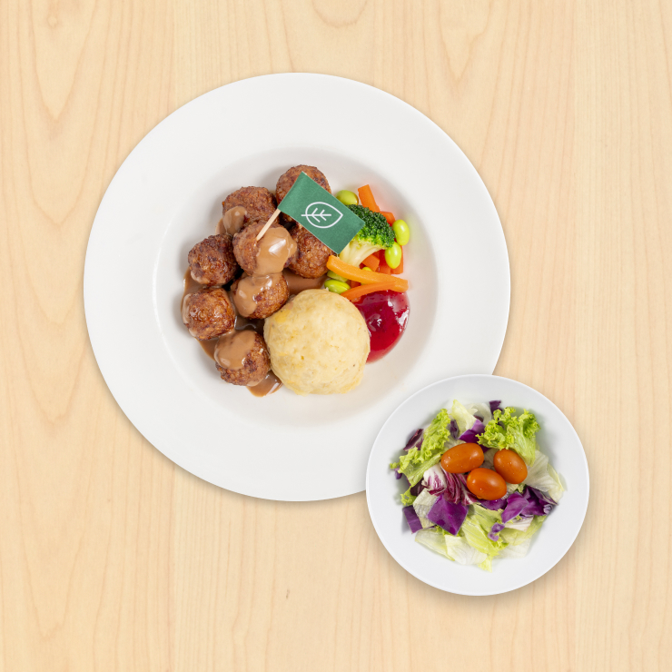 IKEA Family - Restaurant Offers 8pcs Plant balls and Green Salad​