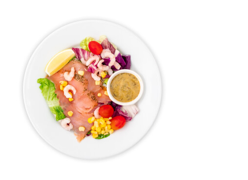 IKEA Family - Restaurant Offers Midsummer salad with marinated salmon and shrimp